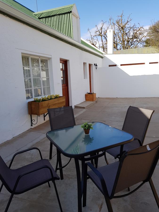 Uniondale Manor Guesthouse Екстериор снимка